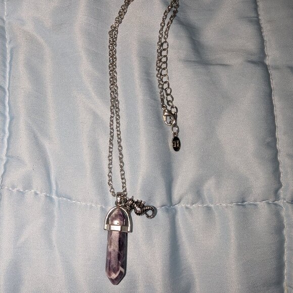 $3 with Bundle ~ Amethyst Crystal Point Necklace with Seahorse Charm 5115 - Picture 1 of 5